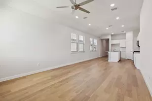 131 Tolo Dr, Elgin, TX 78621 - Photo 7