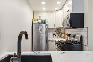 1313 E 52nd St, Austin, TX 78723 - Photo 3