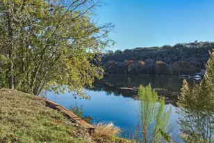 7001 Oak Shores Dr, Austin, TX 78730 - Photo 39