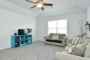 19817 Rhiannon Ln, Pflugerville, TX 78660 - Photo 5