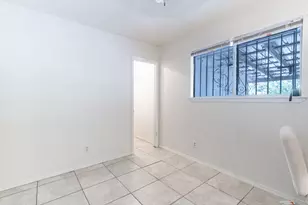 1106 Saucedo St, Austin, TX 78721 - Photo 25