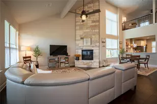 1215 Davis St, Taylor, TX 76574 - Photo 5