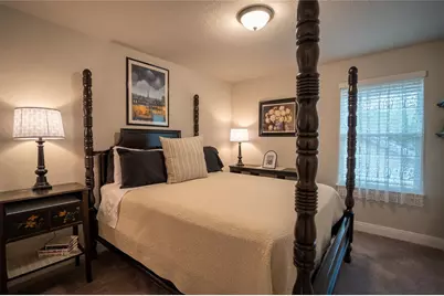 1215 Davis Street, Taylor, TX 76574 - Photo 27