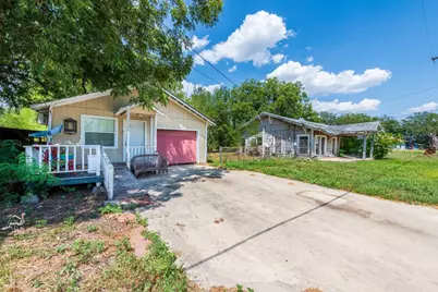 1507 Cummings Street, Luling, TX 78648 - Photo 1