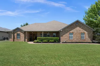 133 Sentry Point, Hutto, TX 78634 - Photo 1