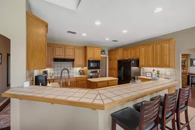 133 Sentry Point, Hutto, TX 78634 - Photo 13