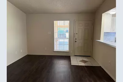 6910 S 1st Street #B, Austin, TX 78745 - Photo 3