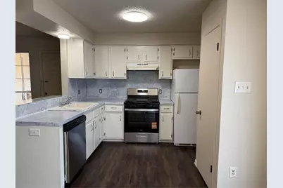 6910 S 1st Street #B, Austin, TX 78745 - Photo 7