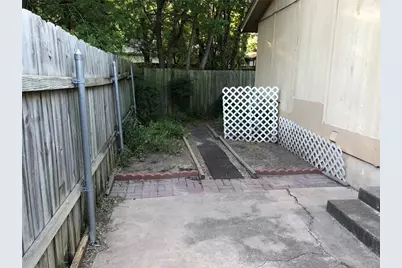 6910 S 1st Street #B, Austin, TX 78745 - Photo 13