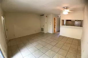 630 Maiden Ln Ln, Austin, TX 78705 - Photo 11