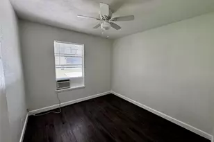 6009 S 1st St, Austin, TX 78745 - Photo 23