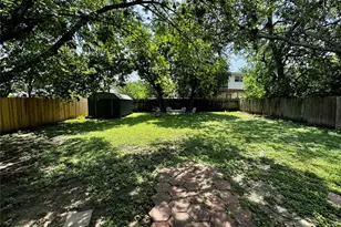 6009 S 1st St, Austin, TX 78745 - Photo 13