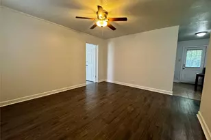 6009 S 1st St, Austin, TX 78745 - Photo 17