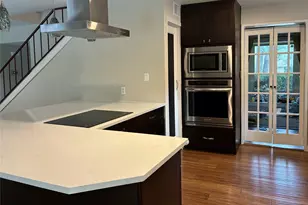 3916 Amy Cir, Austin, TX 78759 - Photo 11