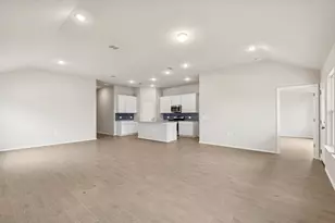 9108 Furman Dr, Austin, TX 78747 - Photo 15