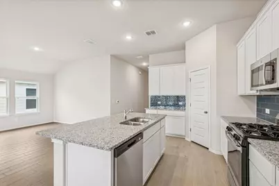 9108 Furman Drive, Austin, TX 78747 - Photo 11