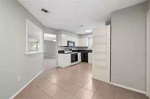 13179 Mill Stone Dr, Austin, TX 78729 - Photo 11