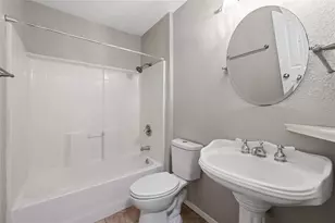 13179 Mill Stone Dr, Austin, TX 78729 - Photo 23
