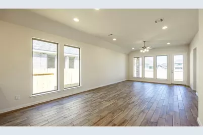 126 Bauer Loop, Liberty Hill, TX 78642 - Photo 5