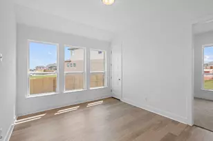 101 Uphill Dr, Liberty Hill, TX 78642 - Photo 27