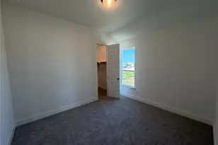 101 Uphill Dr, Liberty Hill, TX 78642 - Photo 19