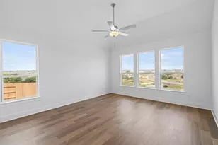 101 Uphill Dr, Liberty Hill, TX 78642 - Photo 21