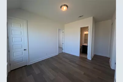 101 Uphill Drive, Liberty Hill, TX 78642 - Photo 17