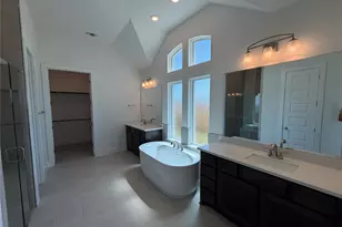 101 Uphill Dr, Liberty Hill, TX 78642 - Photo 13