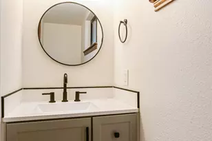 11210 Deadoak Ln, Austin, TX 78759 - Photo 23