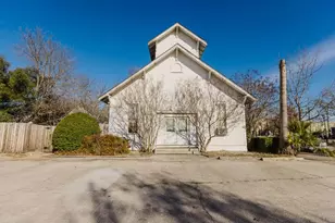 208 Farley St, Hutto, TX 78634 - Photo 7