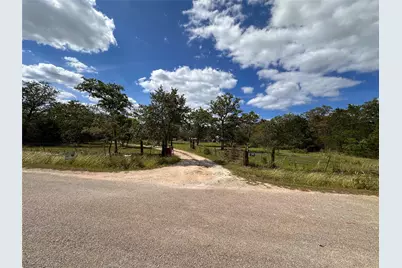 380 Woodlands Drive, Bastrop, TX 78602 - Photo 3