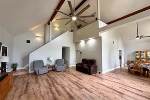 380 Woodlands Dr, Bastrop, TX 78602 - Photo 15