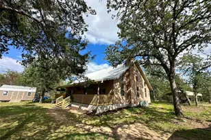 380 Woodlands Dr, Bastrop, TX 78602 - Photo 7