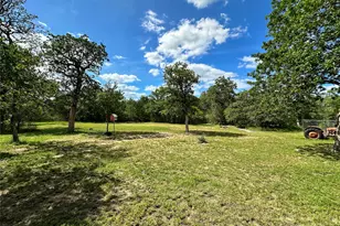 380 Woodlands Dr, Bastrop, TX 78602 - Photo 33