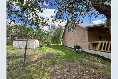380 Woodlands Drive, Bastrop, TX 78602 - Photo 9