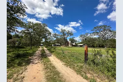 380 Woodlands Drive, Bastrop, TX 78602 - Photo 5