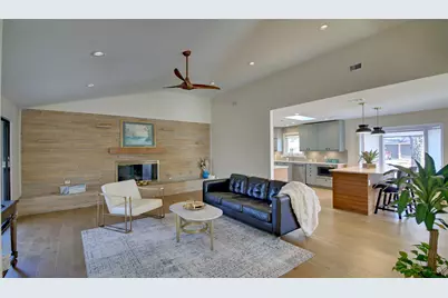 7510 Daugherty Street, Austin, TX 78757 - Photo 35