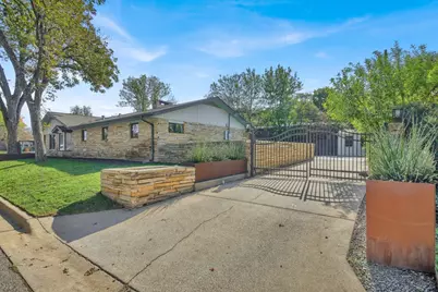 7510 Daugherty Street, Austin, TX 78757 - Photo 5