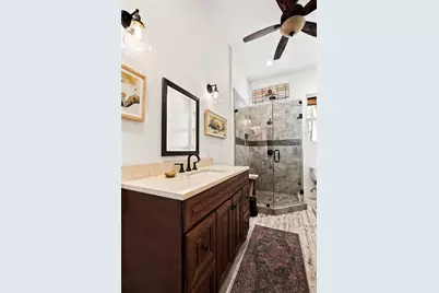 518 N Avenue F, Elgin, TX 78621 - Photo 25