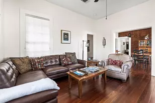 518 N Ave F, Elgin, TX 78621 - Photo 9