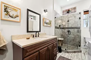 518 N Ave F, Elgin, TX 78621 - Photo 23