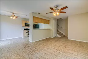 2211 Creekside Ln, Georgetown, TX 78626 - Photo 9