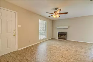 2211 Creekside Ln, Georgetown, TX 78626 - Photo 11