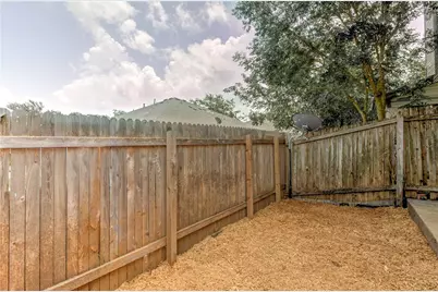 2211 Creekside Lane #D, Georgetown, TX 78626 - Photo 27