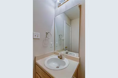 2211 Creekside Lane #D, Georgetown, TX 78626 - Photo 19