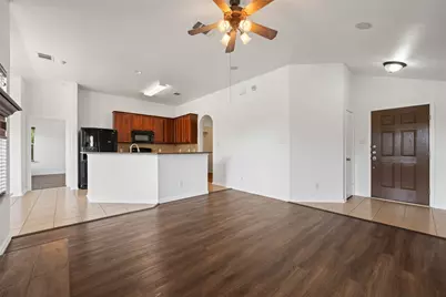 382 Bloomsbury Drive, Kyle, TX 78640 - Photo 9
