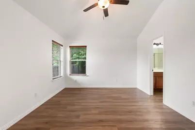 382 Bloomsbury Drive, Kyle, TX 78640 - Photo 19