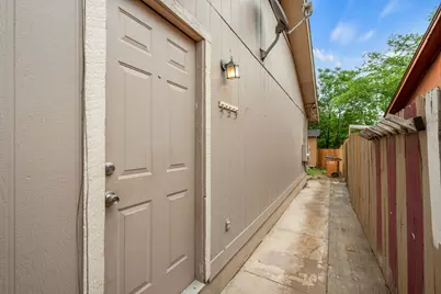 905 Fieldwood Drive, Austin, TX 78758 - Photo 21