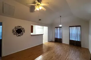 833 E Camp St, La Grange, TX 78945 - Photo 3