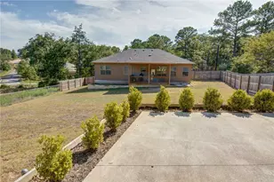 177 Mamalu Dr, Bastrop, TX 78602 - Photo 33